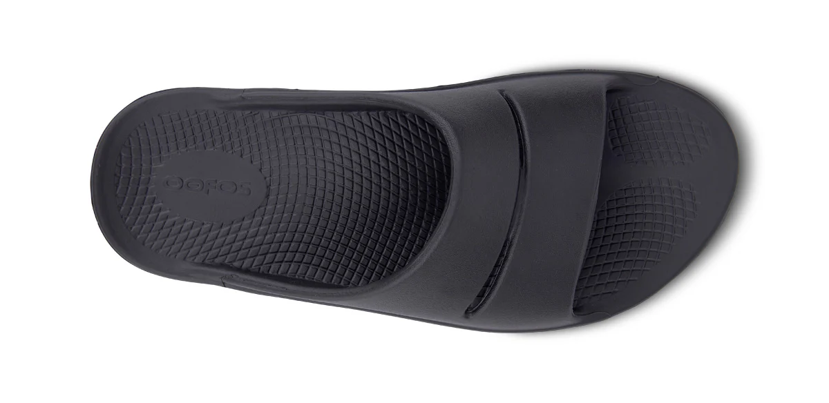 Buy OOFOS Unisex OOahh - Black for running in Singapore - Running Lab SG