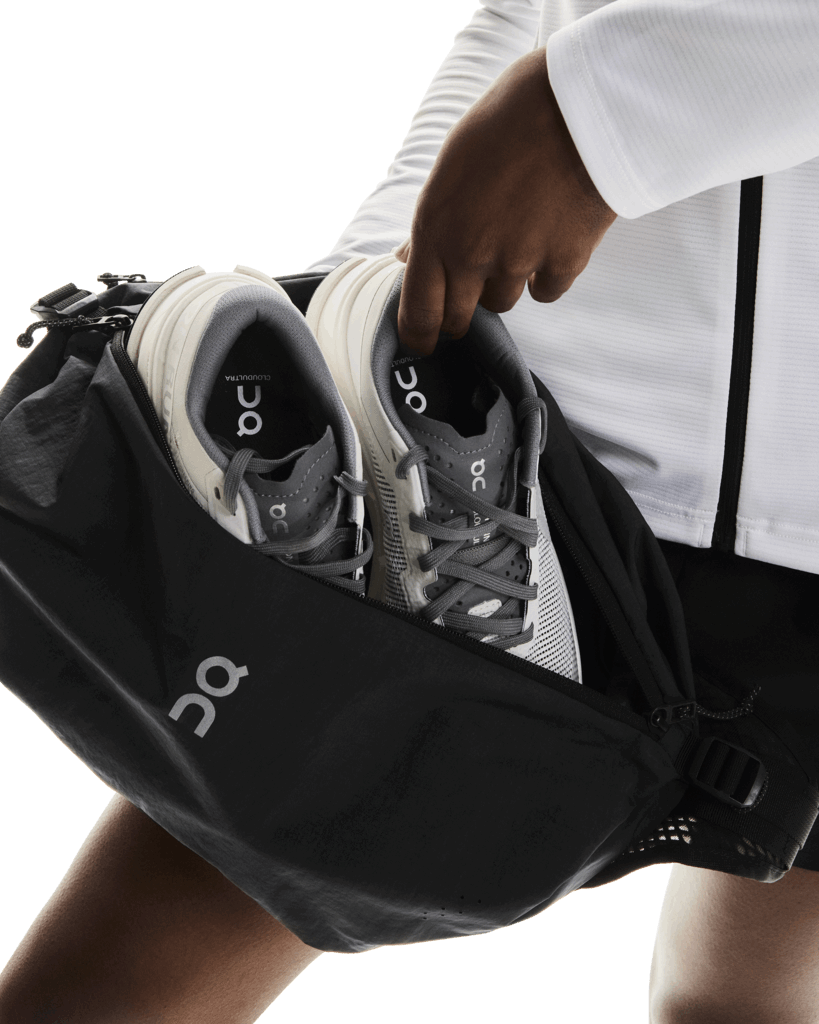 Buy On Unisex Sling Pack 9L - Magnet / Black for running in Singapore - Running Lab SG