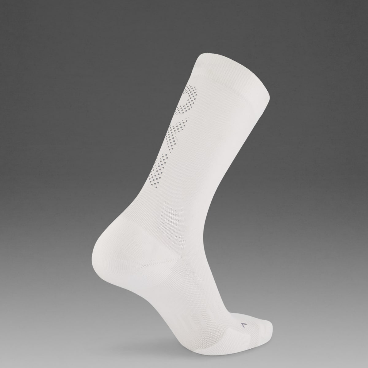 Buy 2XU Unisex Vectr Reflective Crew Socks - White / Silver Reflective for running in Singapore - Running Lab SG