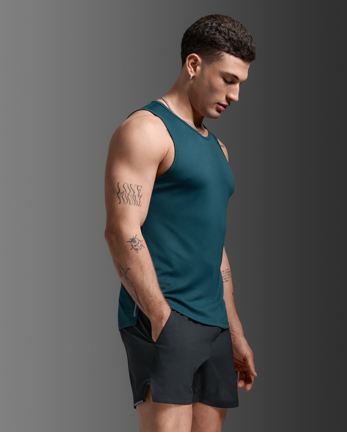 2XU Men Aero Mesh Tank - Dark Moss / Silver Reflective