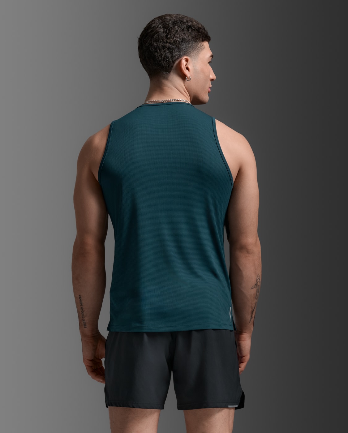 2XU Men Aero Mesh Tank - Dark Moss / Silver Reflective