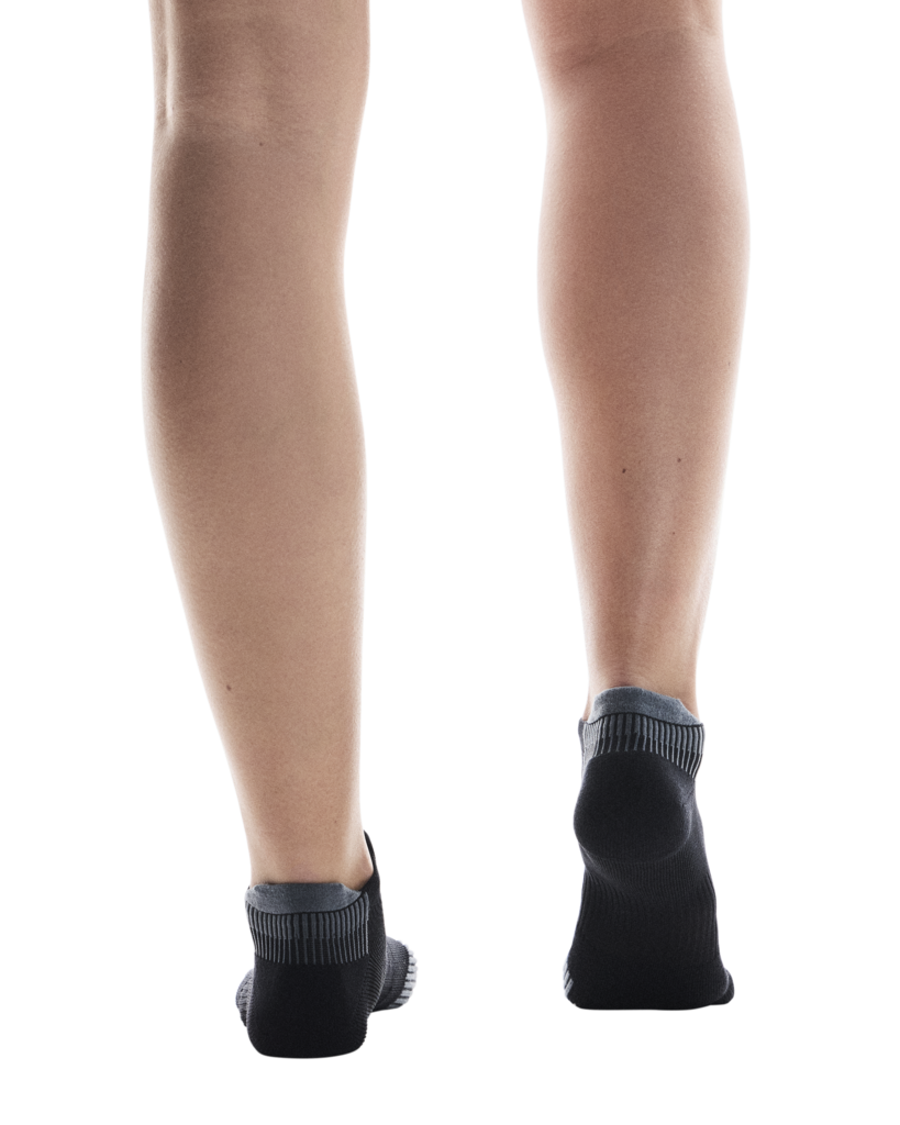 Buy On Unisex Performance Run Sock Low - Black / Eclipse for running in Singapore - Running Lab SG