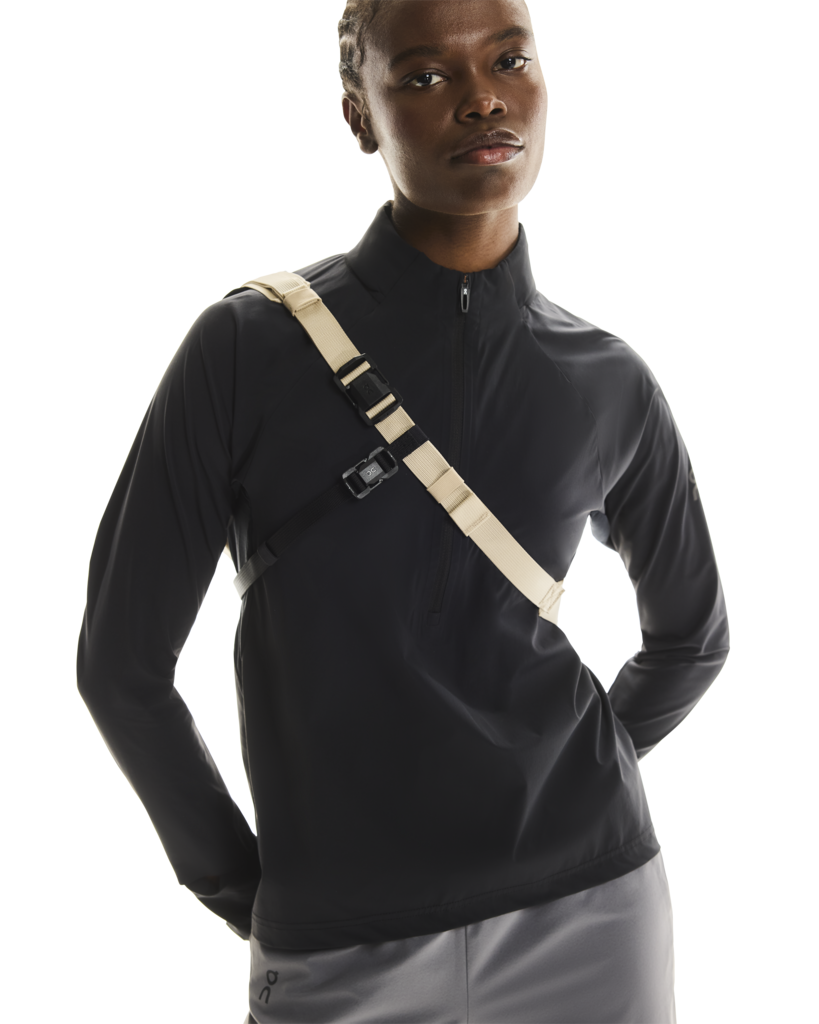 On Unisex Sling Pack 9L - Sand / Black