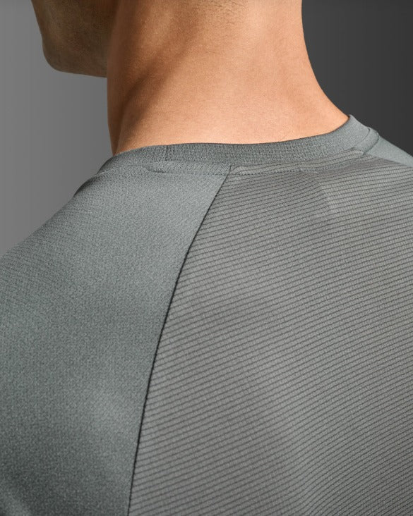 2XU Men Aero Mesh Tee - Jupiter / Black Reflective