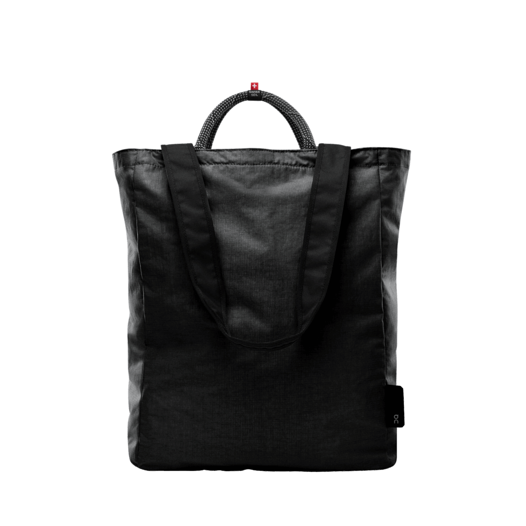 Buy On Unisex Tote Pack 25L - Black for running in Singapore - Running Lab SG