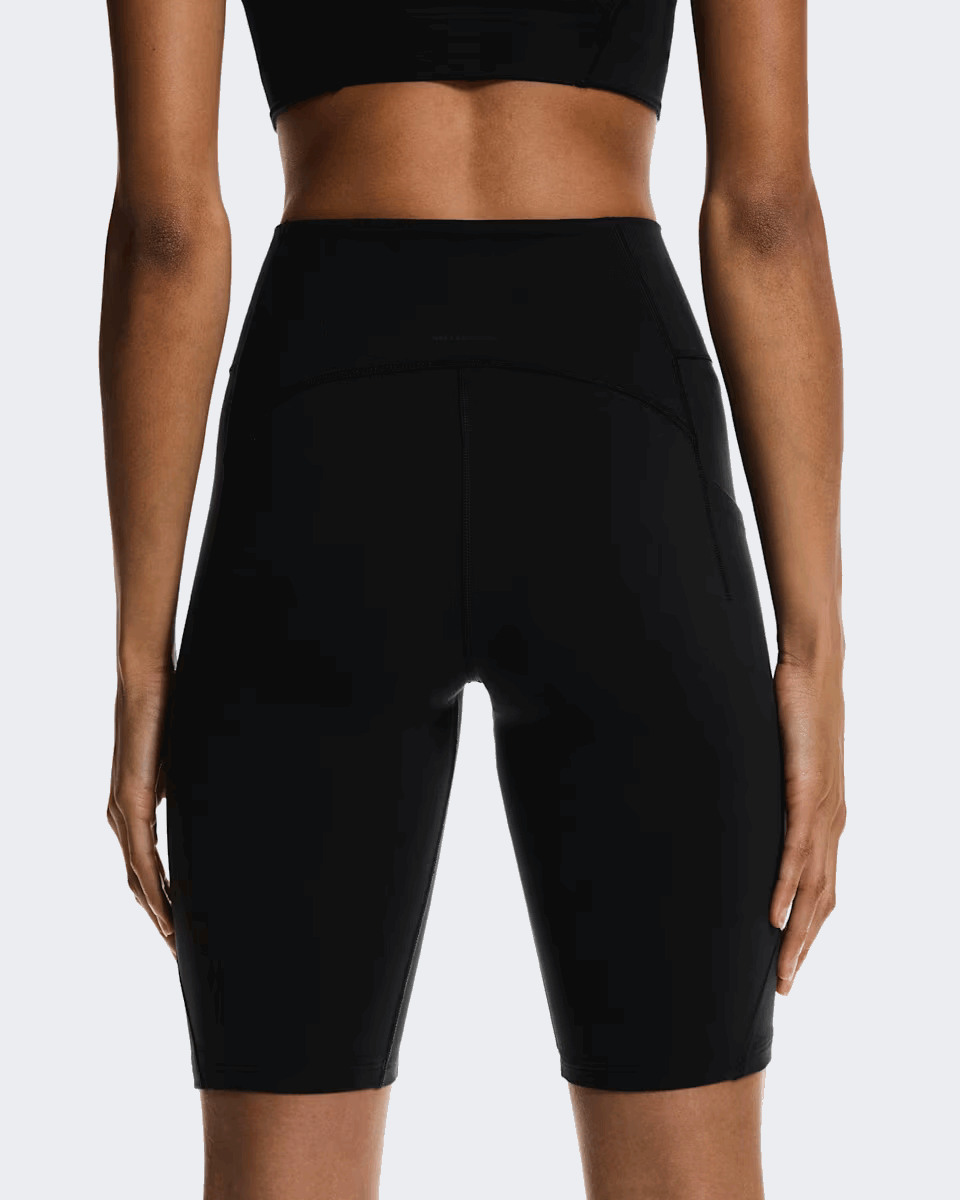 Buy On Women Studio Tights Short - Black for running in Singapore - Running Lab SG