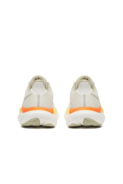 Saucony Men Triumph 23 - Ivory / Fire