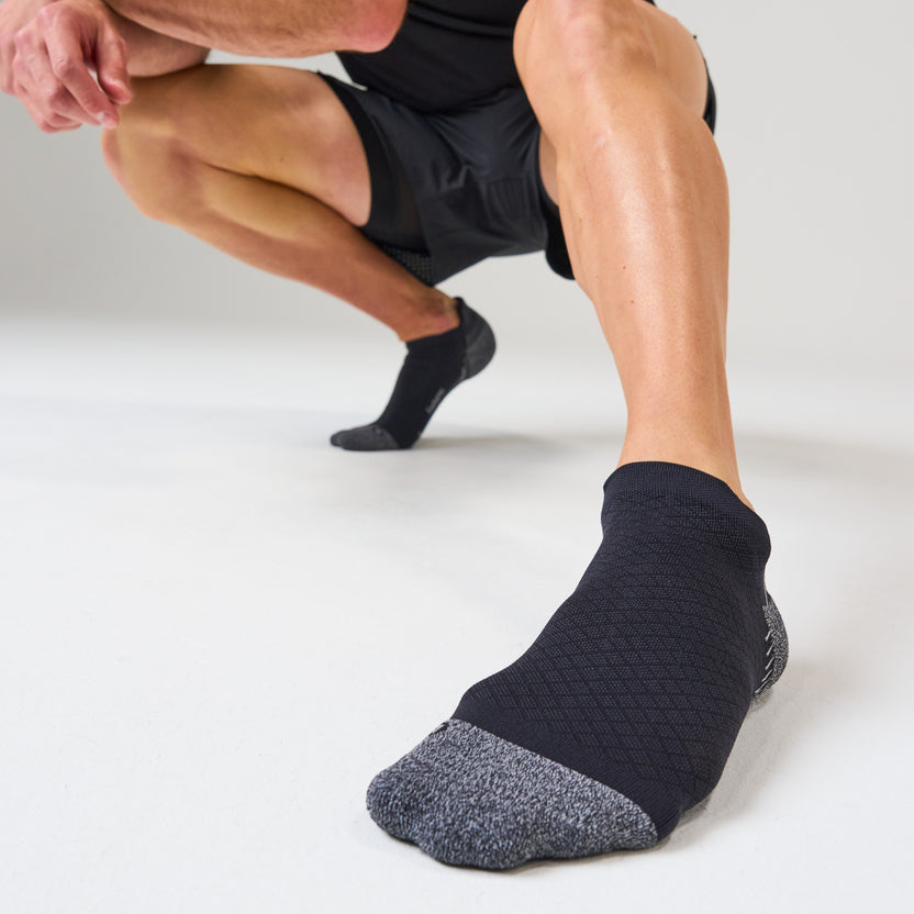 Buy Feetures Plantar Fasciitis Relief Light Cushion No Show Tab - Black for running in Singapore - Running Lab SG