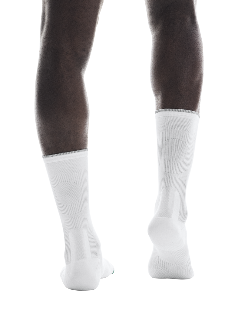 Buy On Unisex Elite Run Sock High - White / Ivory for running in Singapore - Running Lab SG