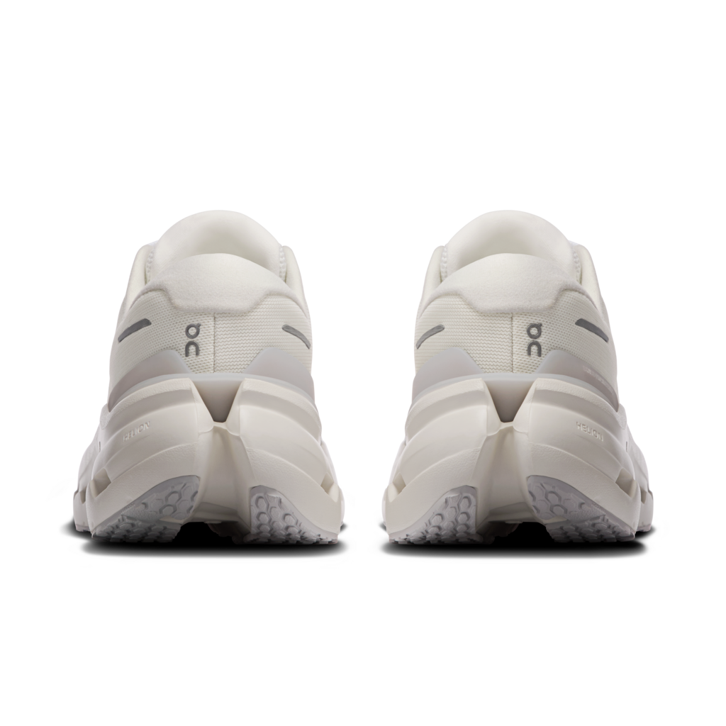 On Women Cloudrunner 3 Wide - White / Ivory