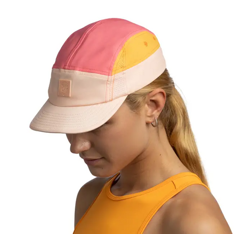 Shop BUFF Caps, Hats, Headbands, Neckwear, Gaiters, and Balaclavas in Singapore at Running Lab. Experience the outdoors with BUFF high-quality headwear.