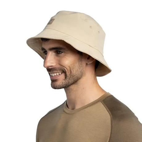 Shop BUFF Caps, Hats, Headbands, Neckwear, Gaiters, and Balaclavas in Singapore at Running Lab. Experience the outdoors with BUFF high-quality headwear.