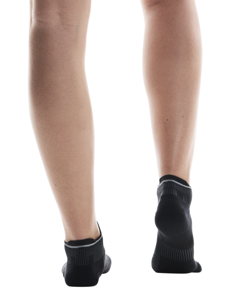 On Unisex Elite Run Sock Low - Black / Magnet