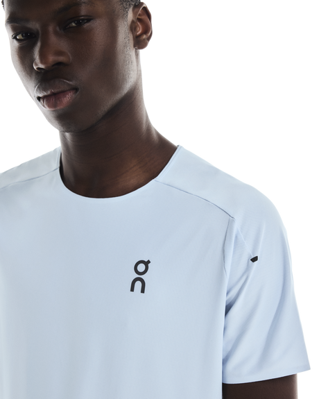Shop On: Lightweight On footwear and apparel crafted with innovative Swiss technology for every run | Running Lab Singapore