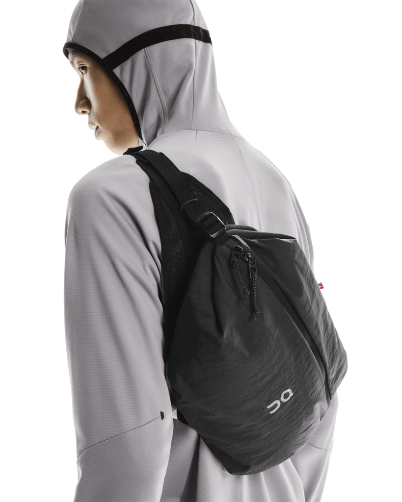 Buy On Unisex Sling Pack 9L - Magnet / Black for running in Singapore - Running Lab SG