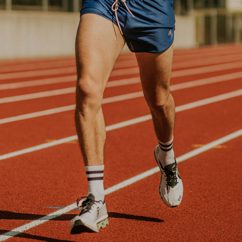 Feetures Active Elite Light Cushion Mini Crew - White High Top Stripe