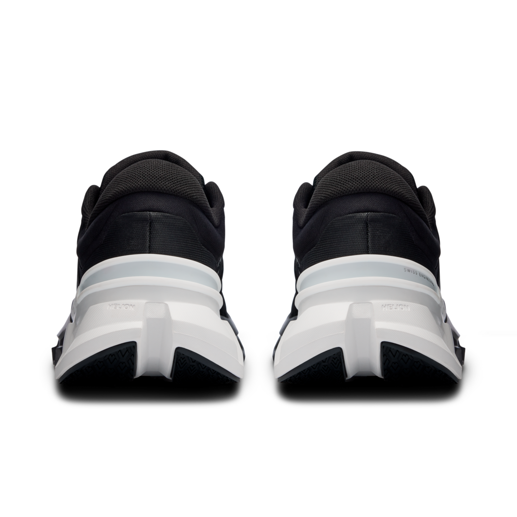 On Women Cloudflyer 5 - Black / White
