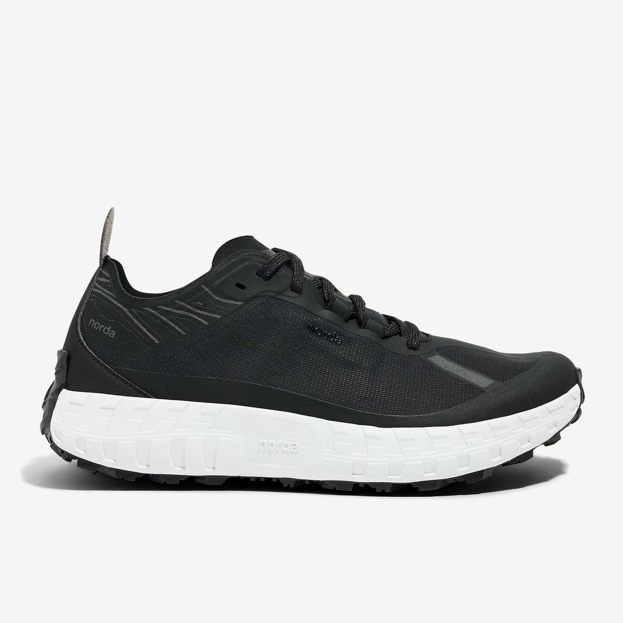 Buy norda™ Men 001A - Core Black for running in Singapore - Running Lab SG
