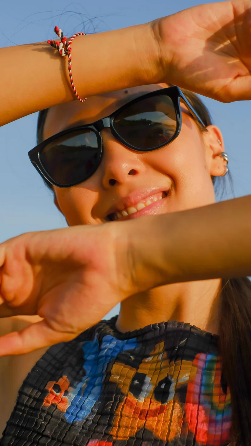 Sunday Shades Classic Series Sunglasses - Look This Way