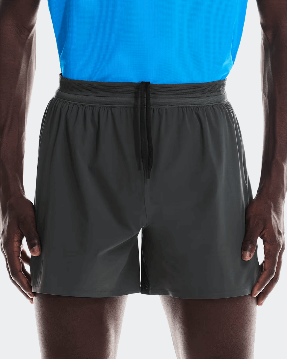 Buy On Men 5" Core Shorts - Eclipse for running in Singapore - Running Lab SG