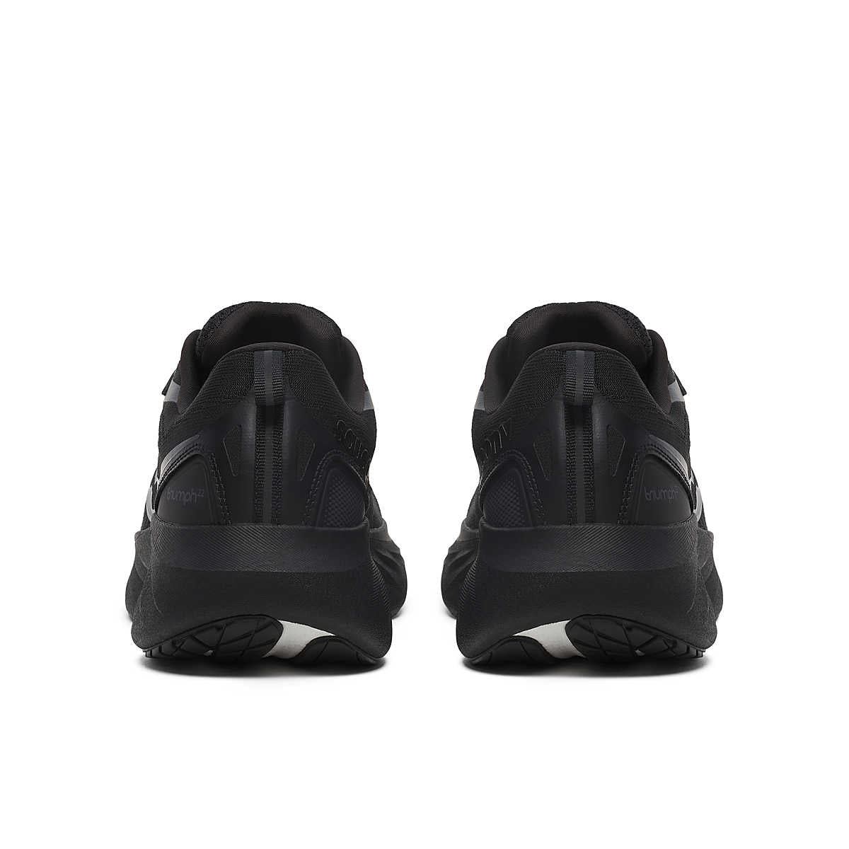 Buy Saucony Men Triumph 22 - Triple Black for running in Singapore - Running Lab SG