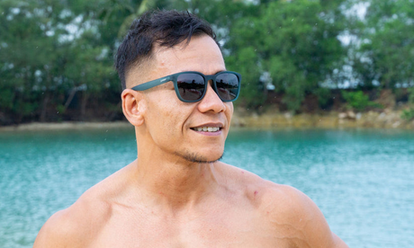 Shop Sunday Shades Co Sunglasses at Running Lab Singapore - Stylish, Lightweight Polarised Sunglasses for Active Lifestyles. Classic, Tempo, Surge, Flare, Cockpit Series