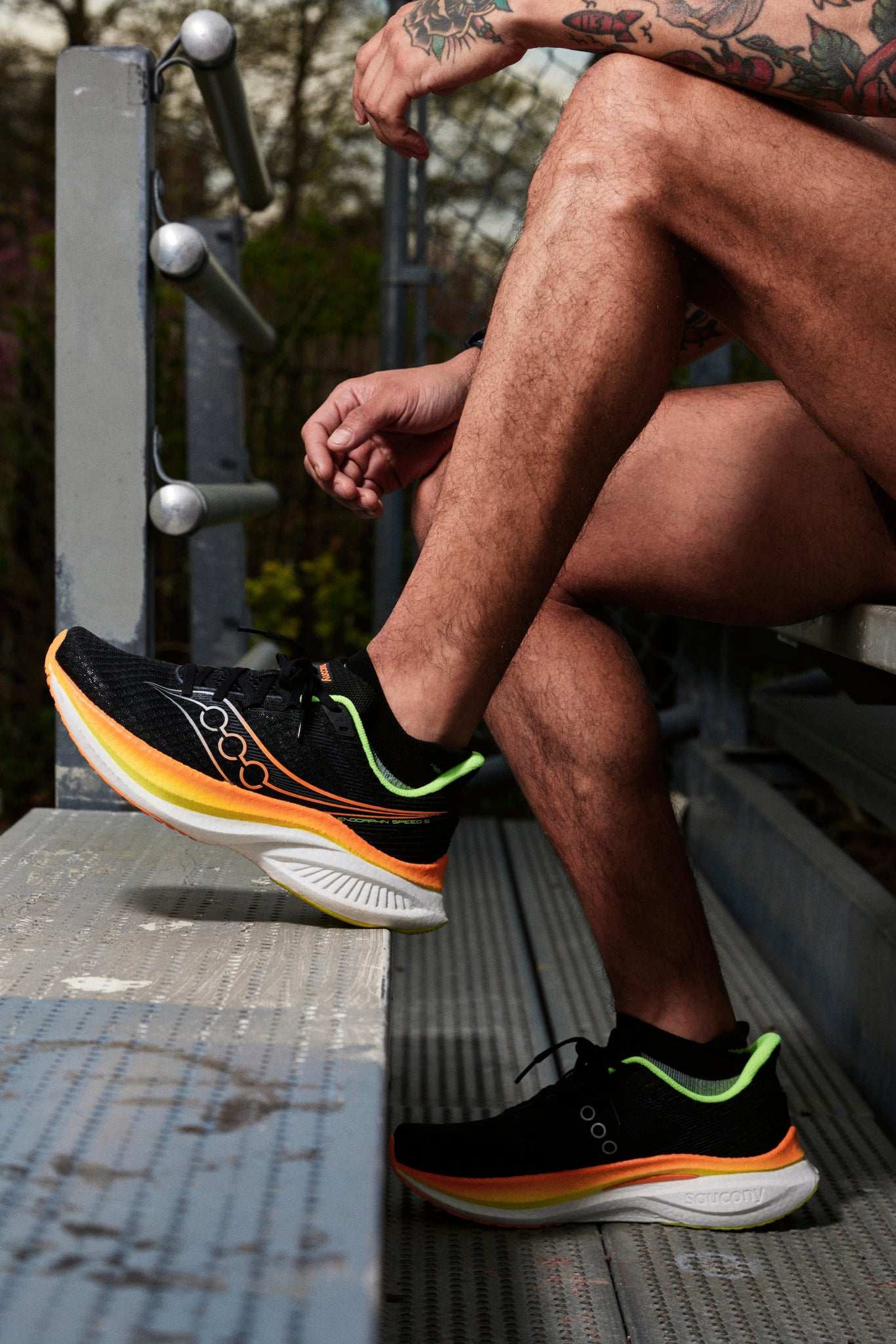 Saucony Men Endorphin Speed 5 - Black / VO2 – Running Lab Singapore