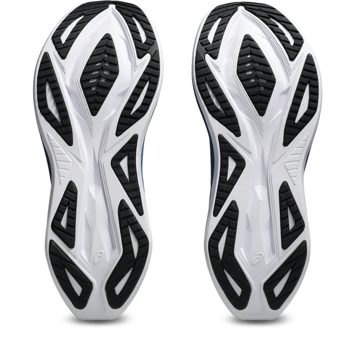 Explore ASICS running shoes at Running Lab Singapore – trusted by runners for Metaspeed, Novablast, Gel-Kayano, and Gel-Nimbus performance footwear. 
