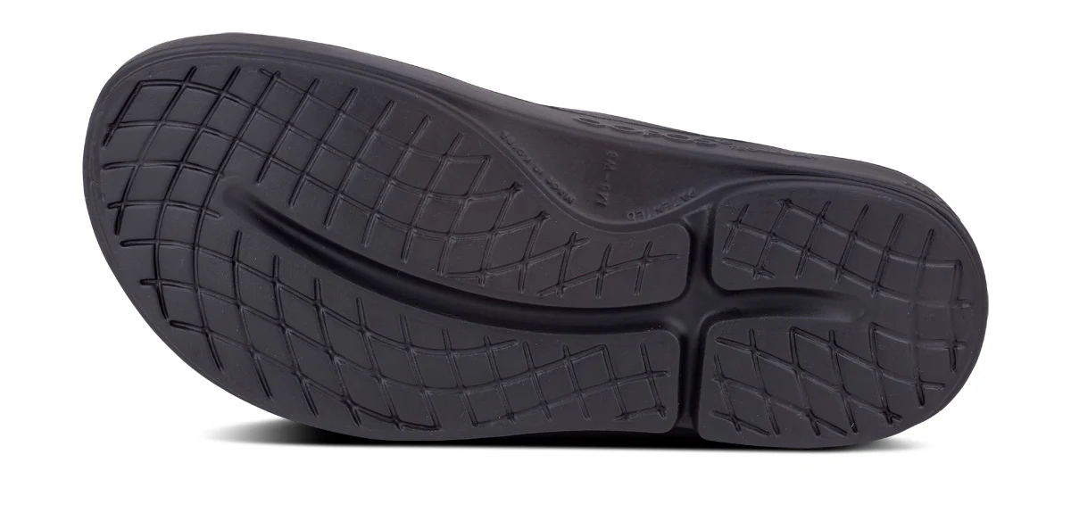Buy OOFOS Unisex OOahh - Black for running in Singapore - Running Lab SG