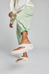 Buy OOFOS Unisex OOriginal Plus - Chalk for running in Singapore - Running Lab SG