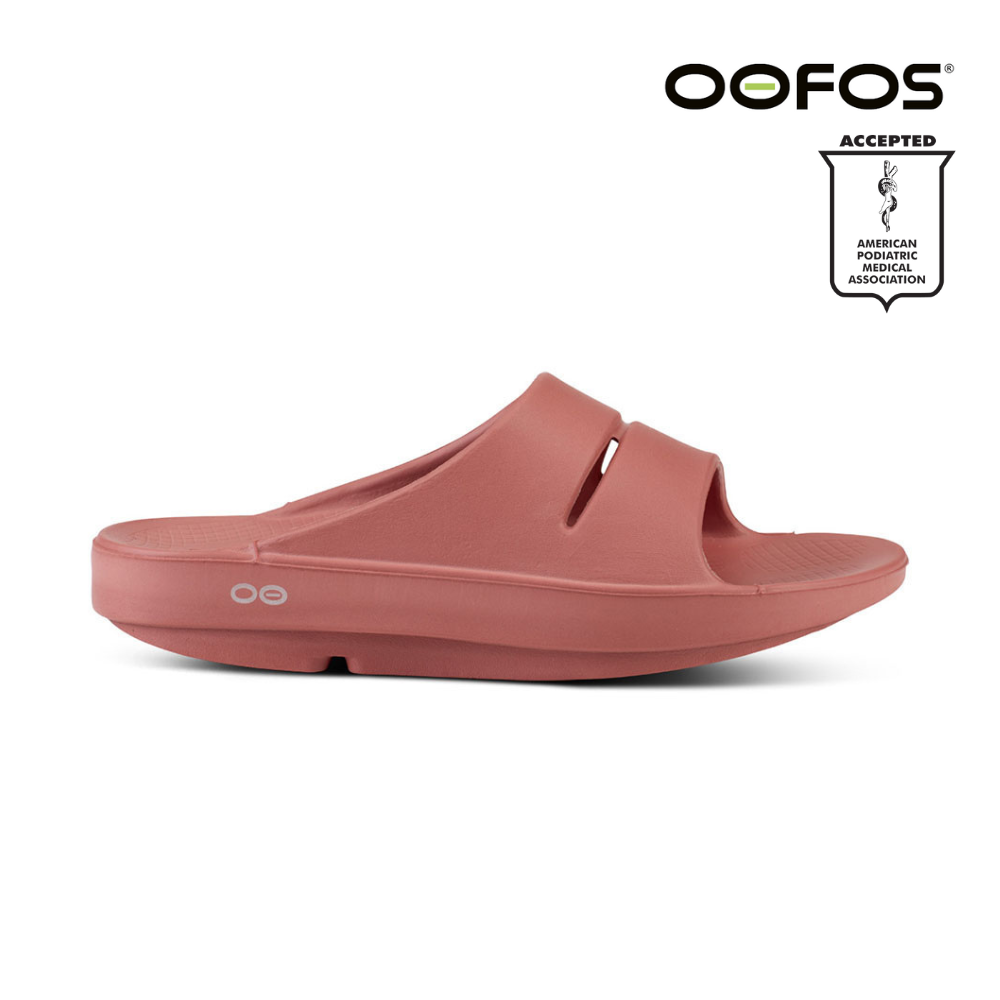 Running recovery sandals discount oofos