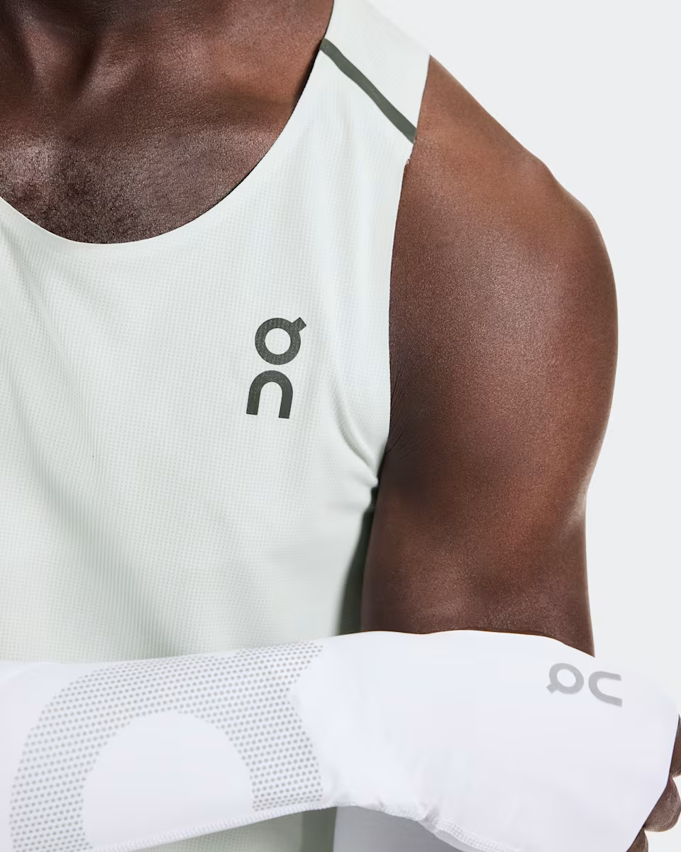 On Men Performance Tank - Iceberg / Tin