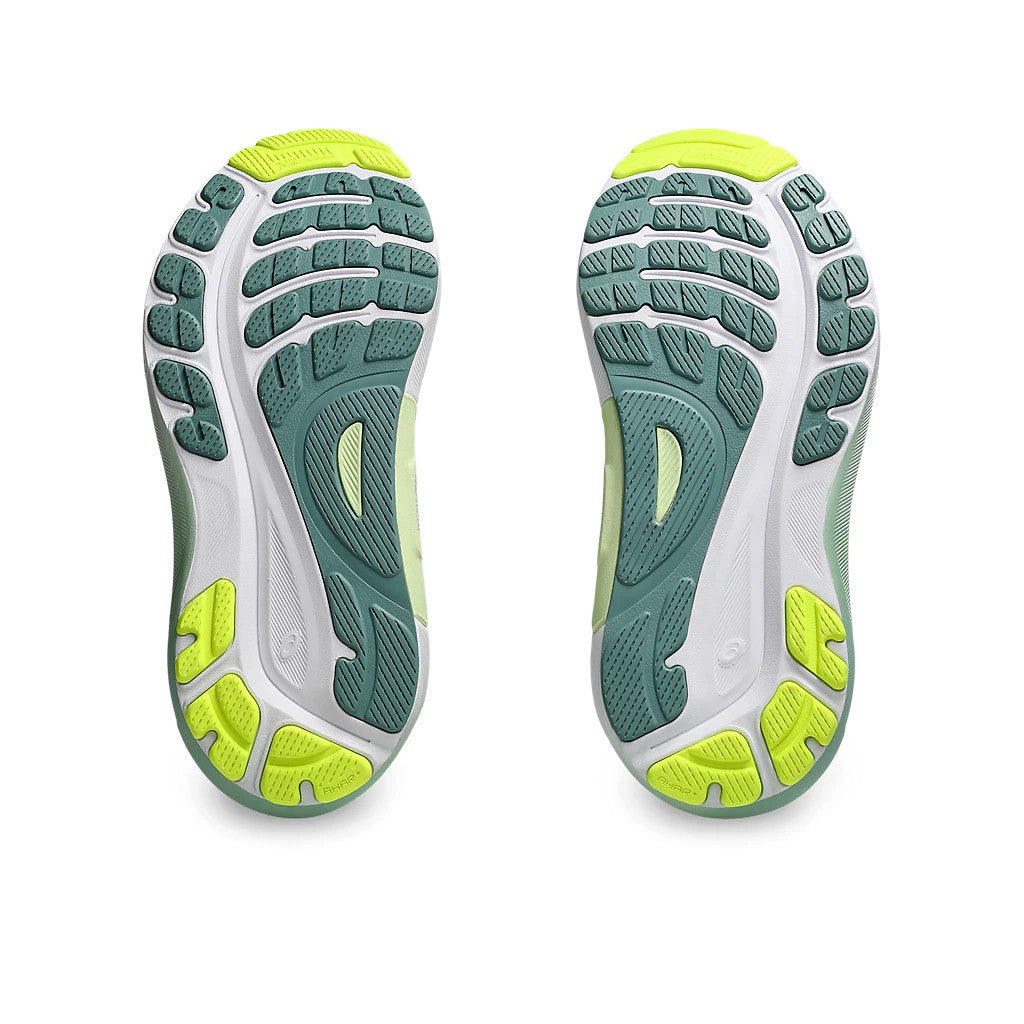 Shop Asics Performance Running Shoes in Singapore | Running Lab Nimbus Kayano GT2000 Novablast