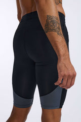 Shop 2XU: Elite Compression Apparel for Peak Performance and Rapid Recovery in Every Move | Running Lab