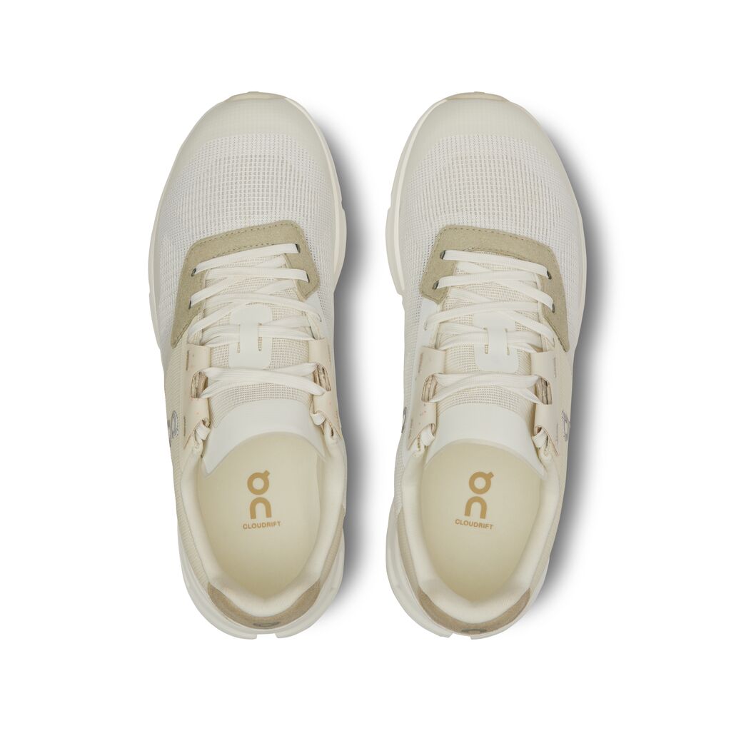 On Running Women Cloudrift - Ivory / Cream