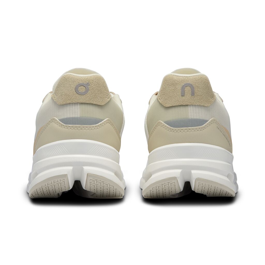 On Running Women Cloudrift - Ivory / Cream