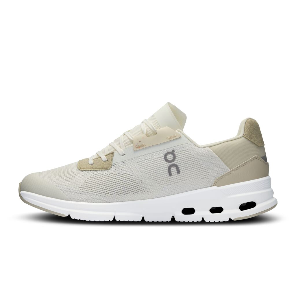 On Running Women Cloudrift - Ivory / Cream