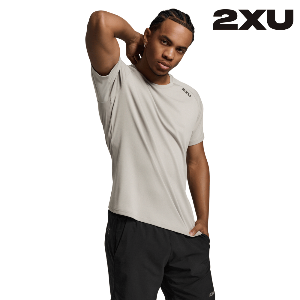 2XU Men Aero Tee - Carbon / Black Reflective