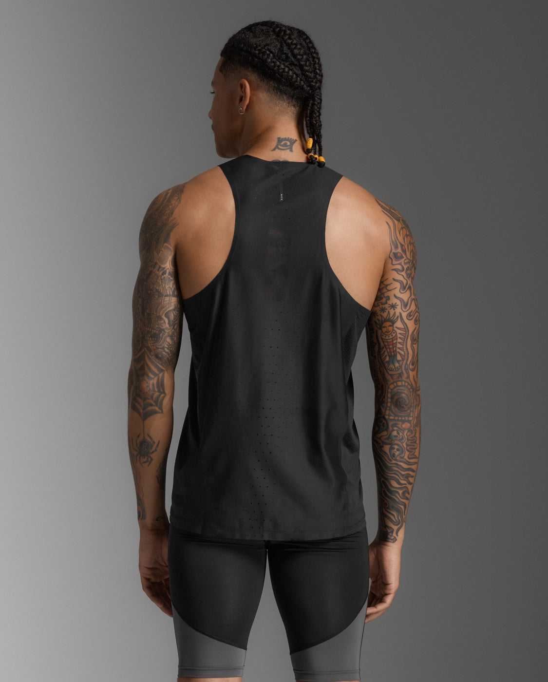 2XU Men Light Speed React Singlet - Black / Black Reflective