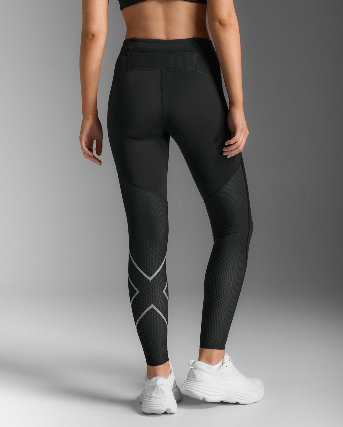 2XU Women Aero Mesh Hi-Rise Compression Tights - Black / Silver Reflective