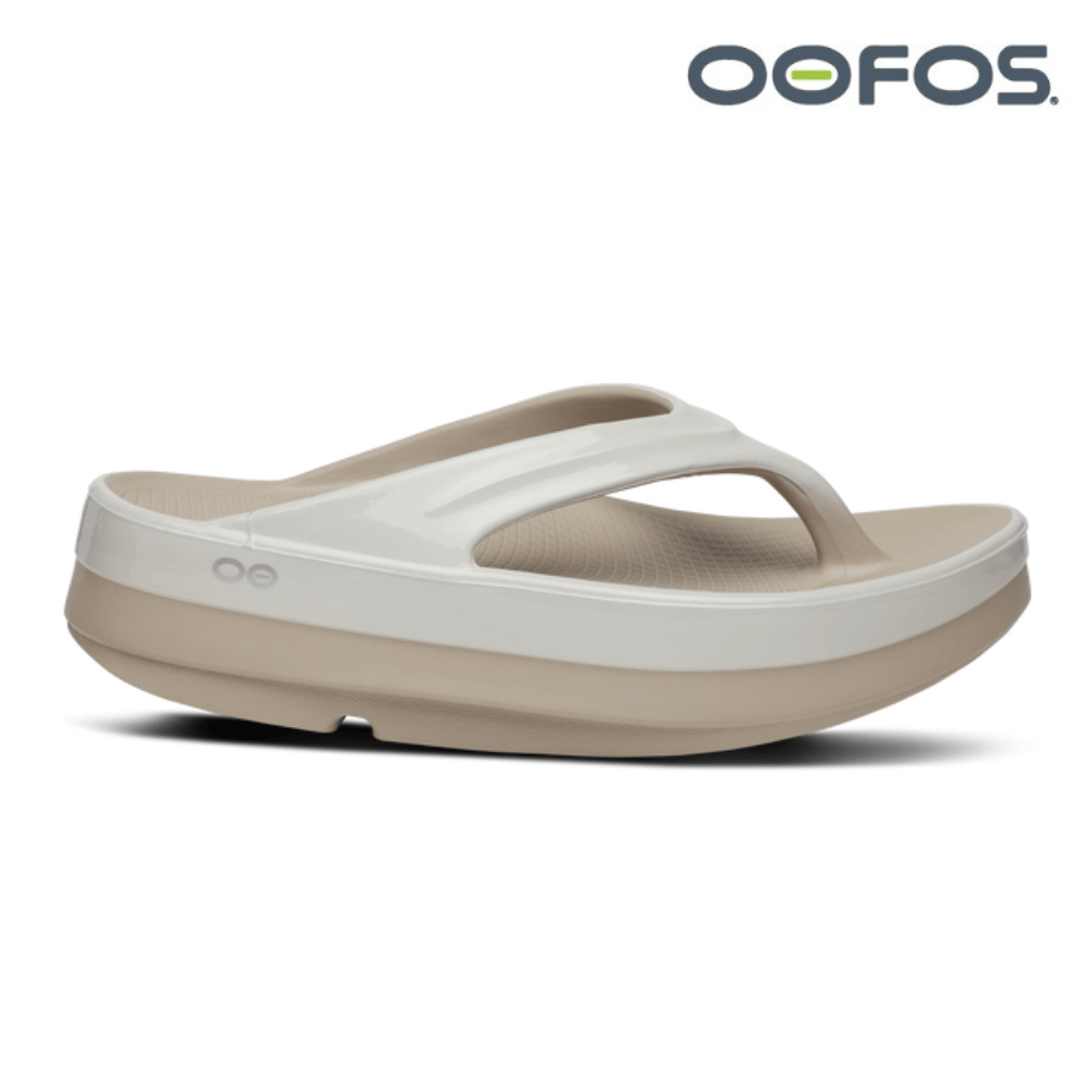 OOFOS Women OOmega Luxe Sandal - Nomad / Fog
