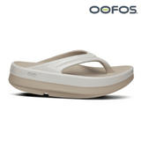 OOFOS Women OOmega Luxe Sandal - Nomad / Fog