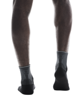 On Unisex Performance Run Sock Mid - Black / Eclipse
