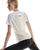 On Women Performance-T - White / Silver