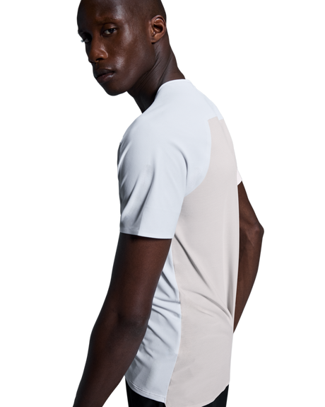 On Men Performance-T - White / Silver