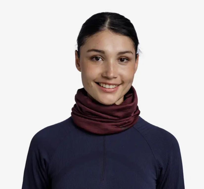BUFF® Merino Lightweight Neckwear - Solid Garnet OS