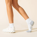 Feetures Active Elite Max Cushion Quarter - White