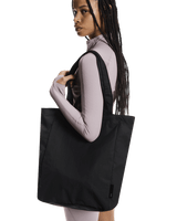 Buy On Unisex Tote Pack 25L - Black for running in Singapore - Running Lab SG