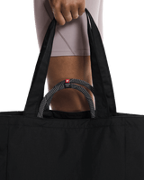 Buy On Unisex Tote Pack 25L - Black for running in Singapore - Running Lab SG