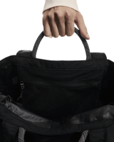 Buy On Unisex Tote Pack 25L - Black for running in Singapore - Running Lab SG